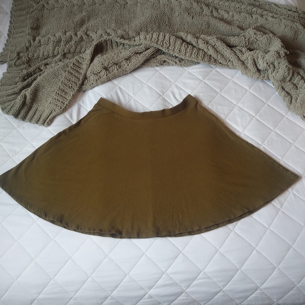 Forever 21 Circle Skater Skirt Olive Green